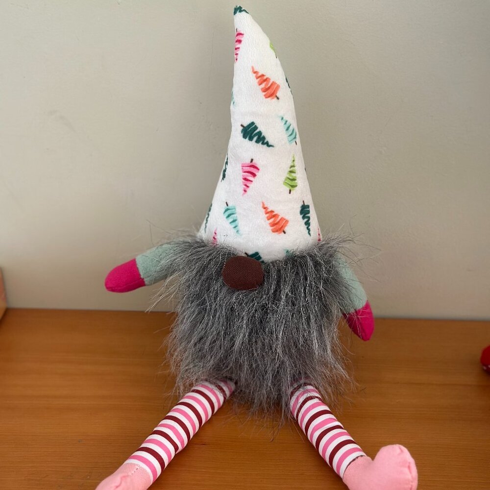 Christmas Gnome Doorstop Weighted African Whimsy‎ Gray Beard Holiday